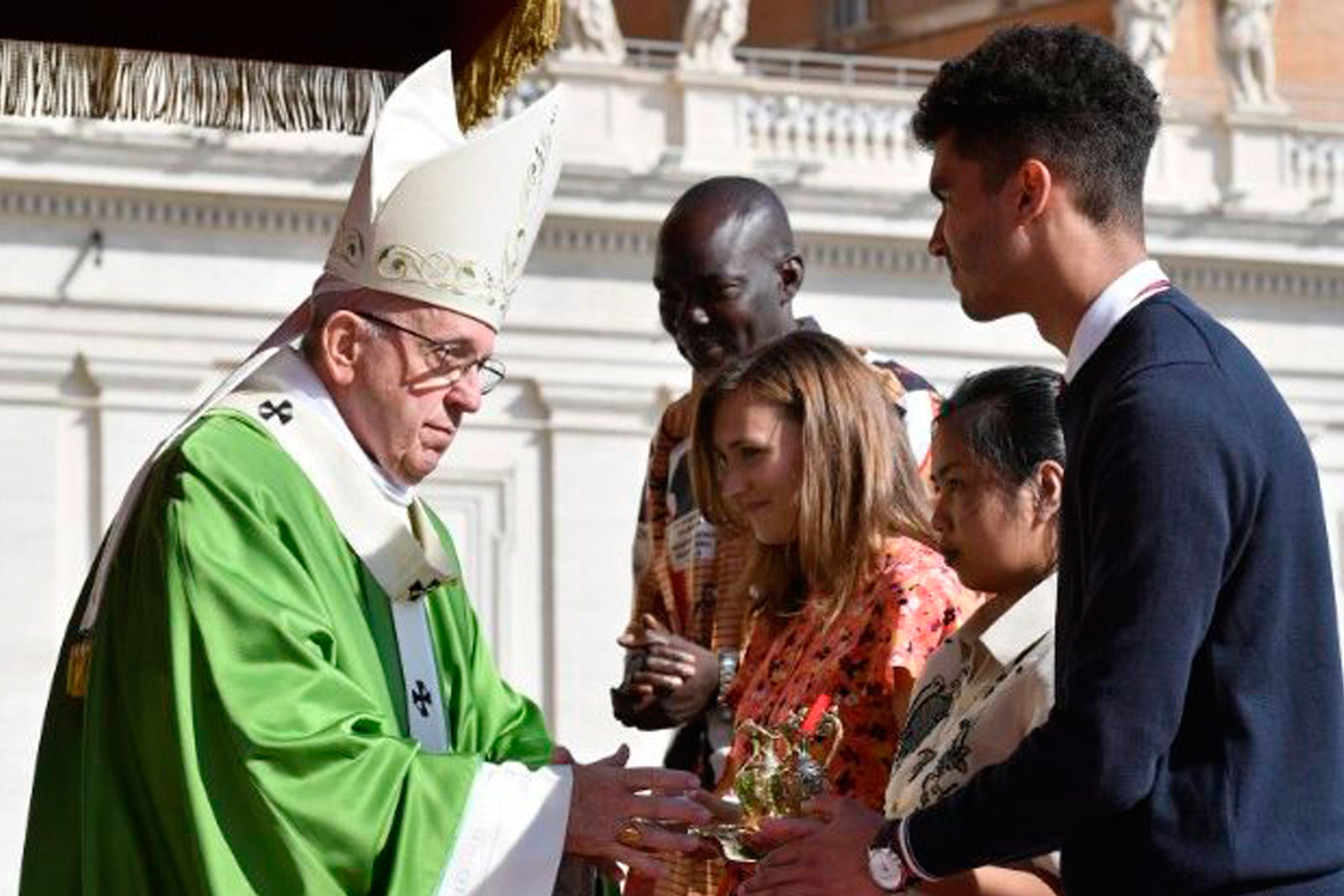 El Papa inaugura Sínodo de los Jóvenes