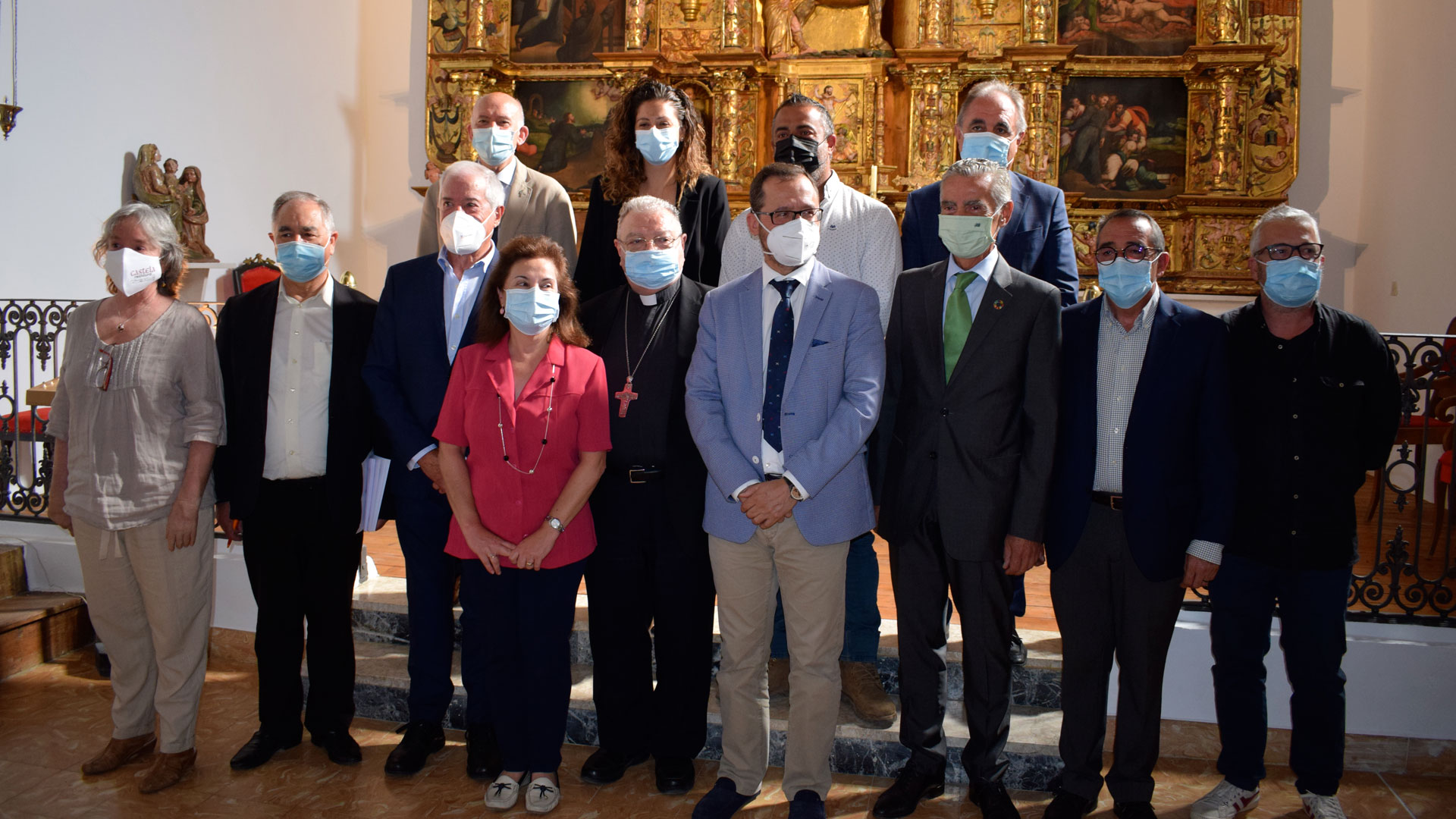 Finaliza la restauración del retablo mayor de Villarmentero de Campos