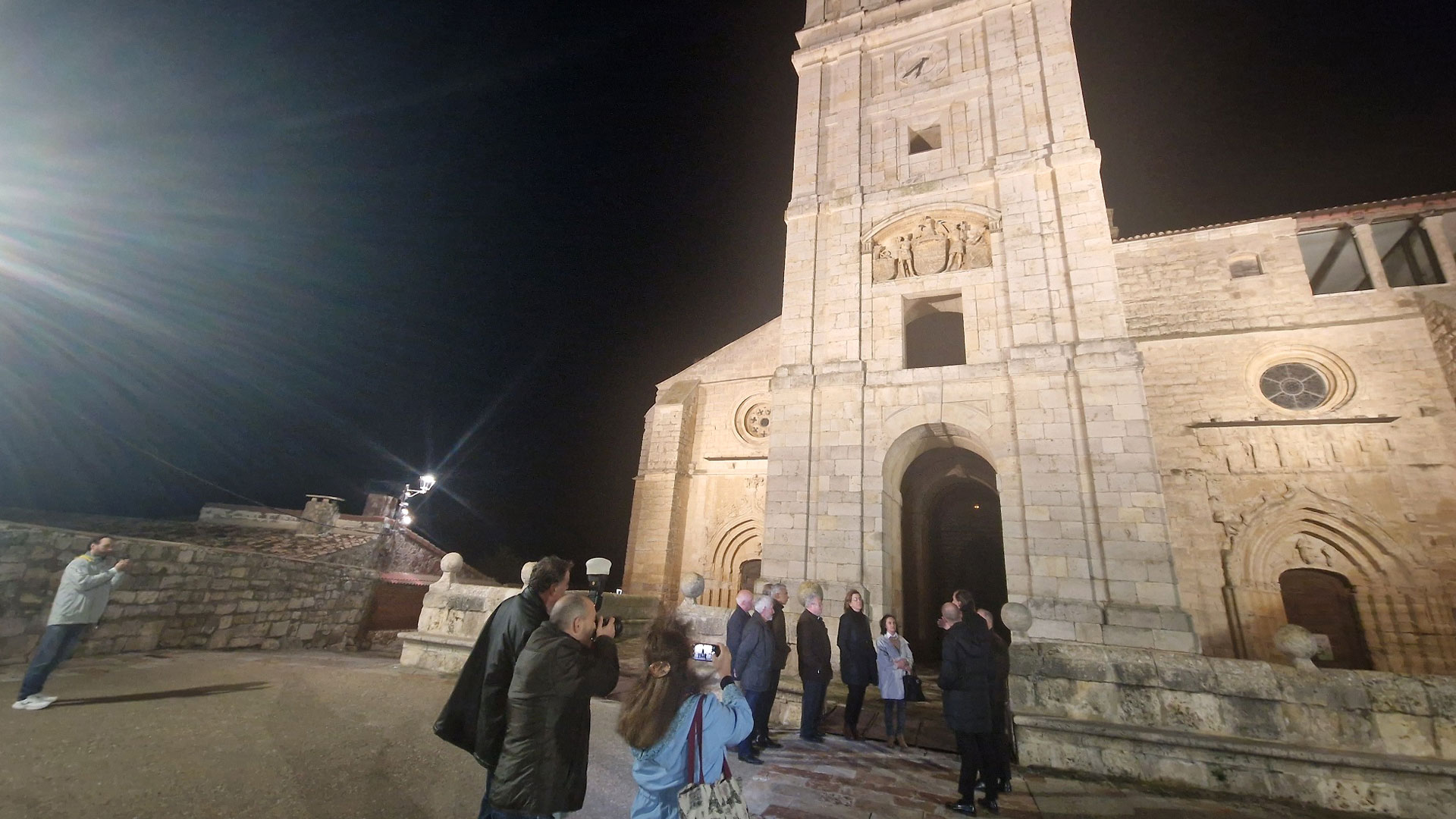Nueva iluminación exterior de San Hipólito en Támara de Campos