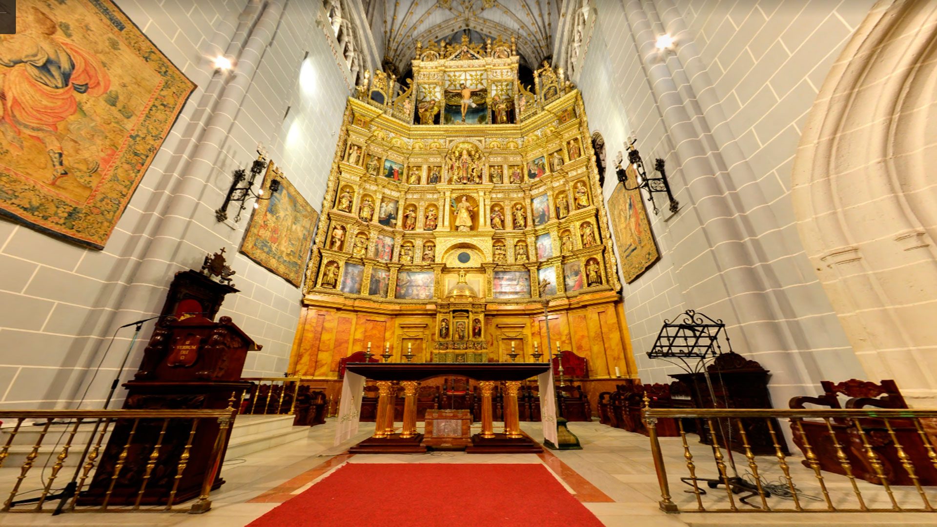 La Cátedra y el Altar